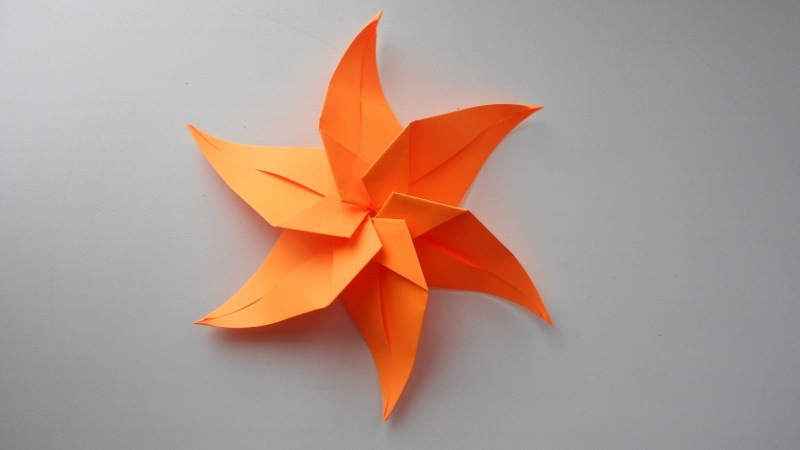 Снежинка из модулей оригами