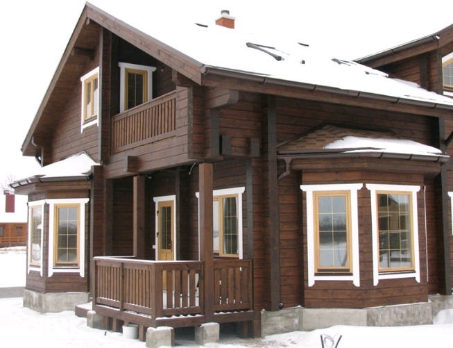 Для строительства деревянного дома нужны умелые и опытные плотники - фото 2
