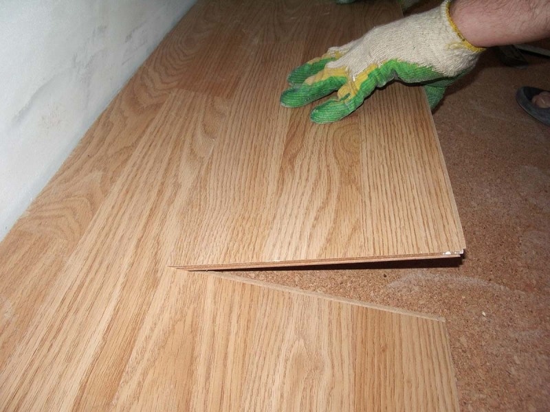 Укладка ламината на бетонный пол с подложкой
