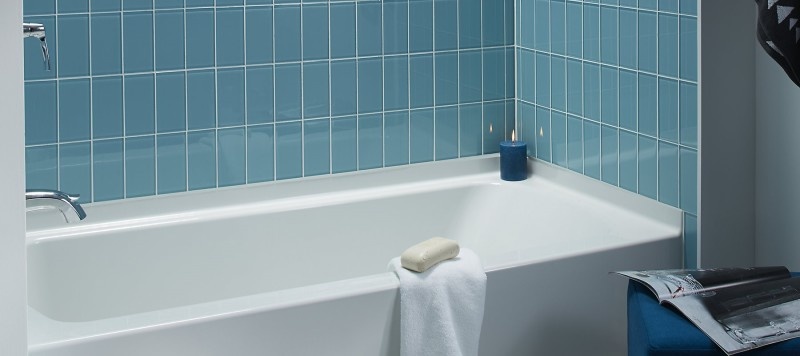Как избавиться от зазора между ванной и плиткой