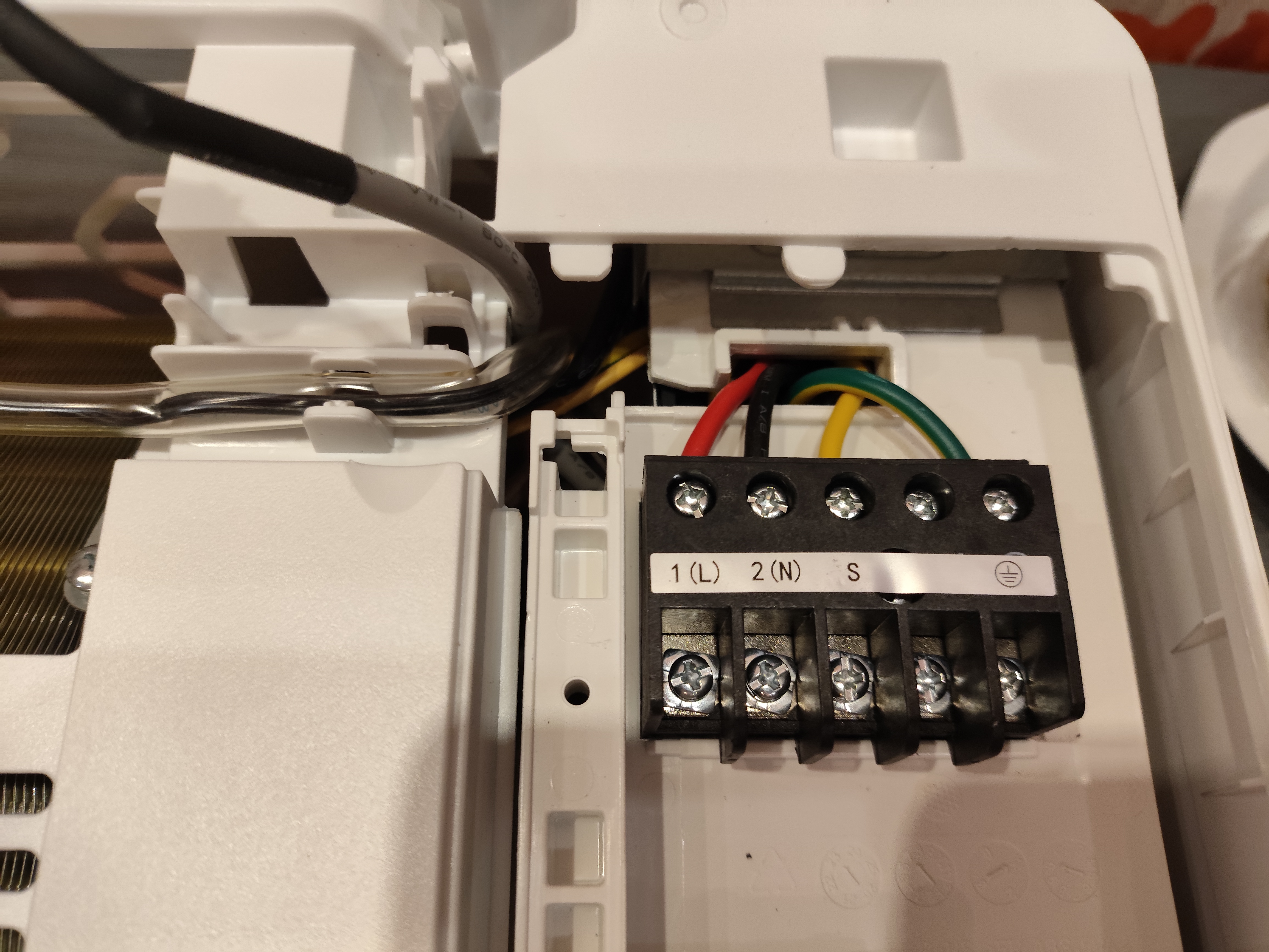 Клемник внутреннего блока