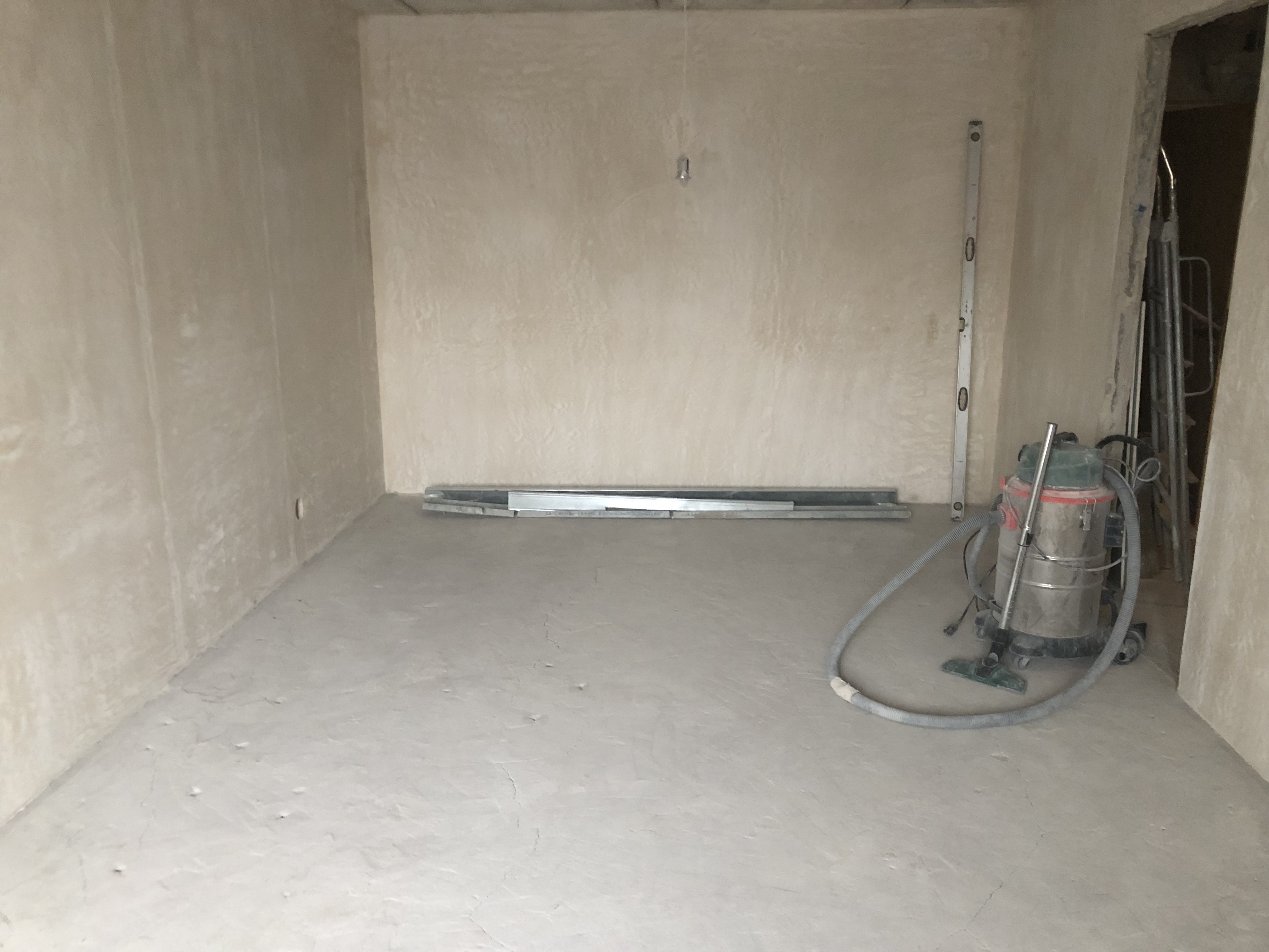 2A6F9ED1-A242-4245-9717-B2EFD9608791