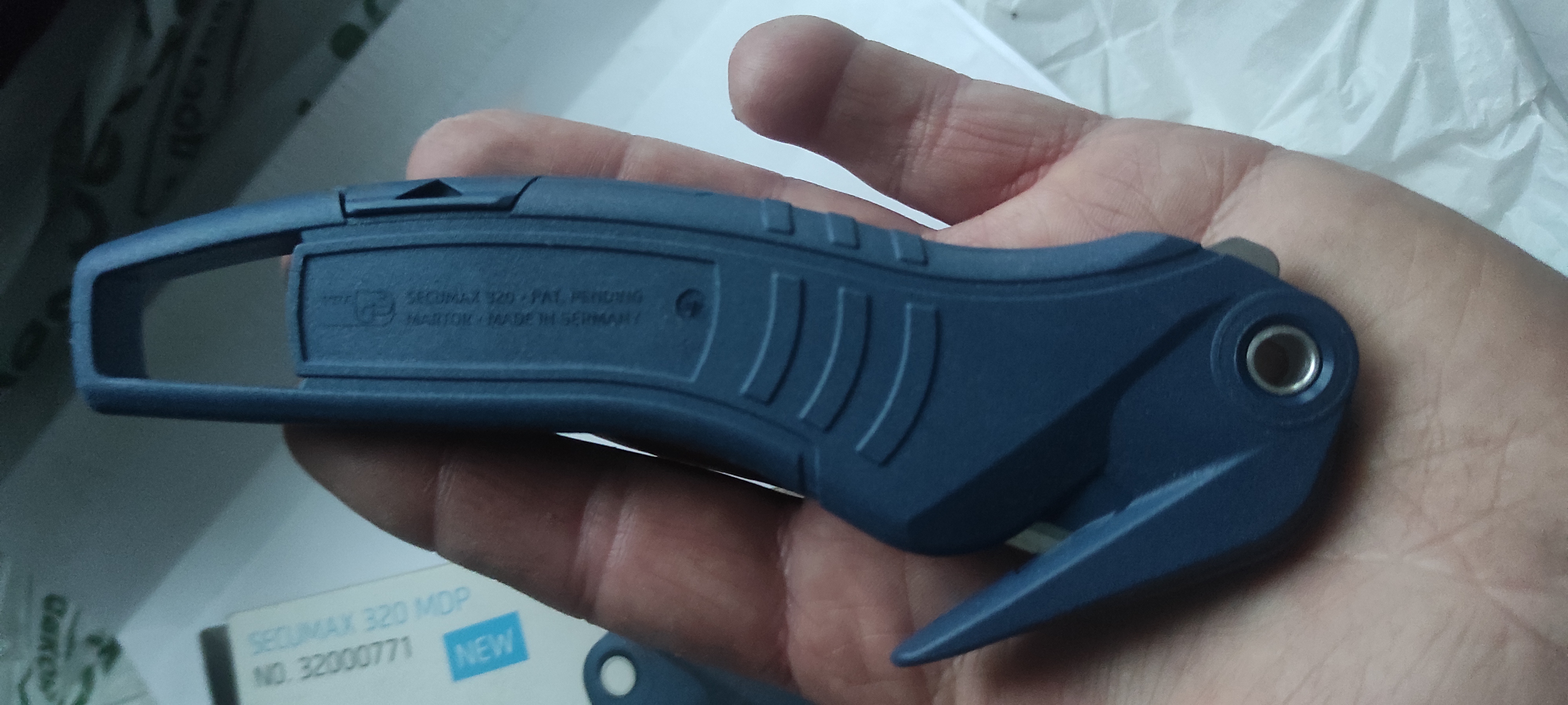 17682842488596366819988048595078