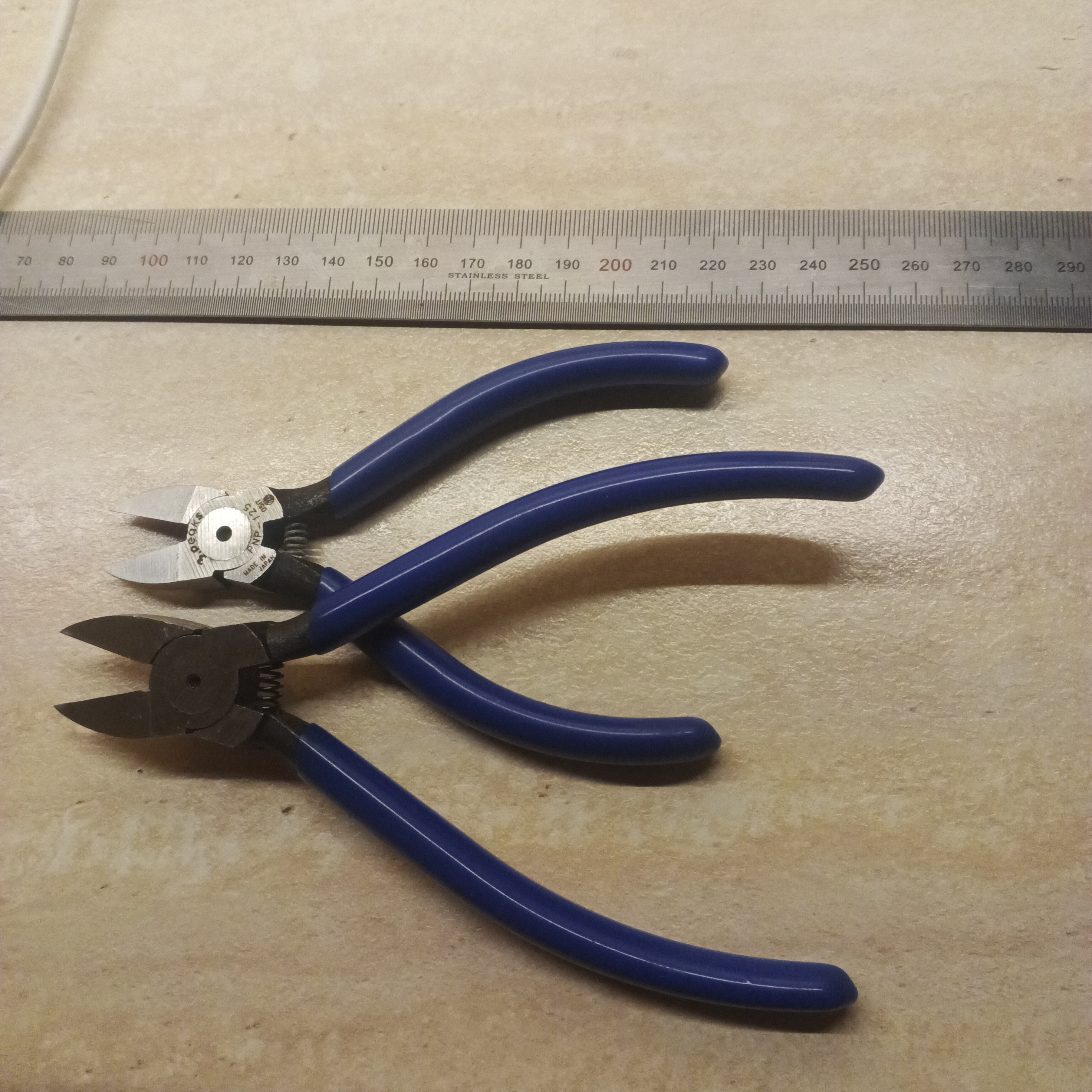 17650612237305619875429716851413