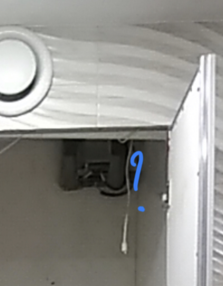 7AE50EBF-9BEE-4C46-90AA-63D626AFD122