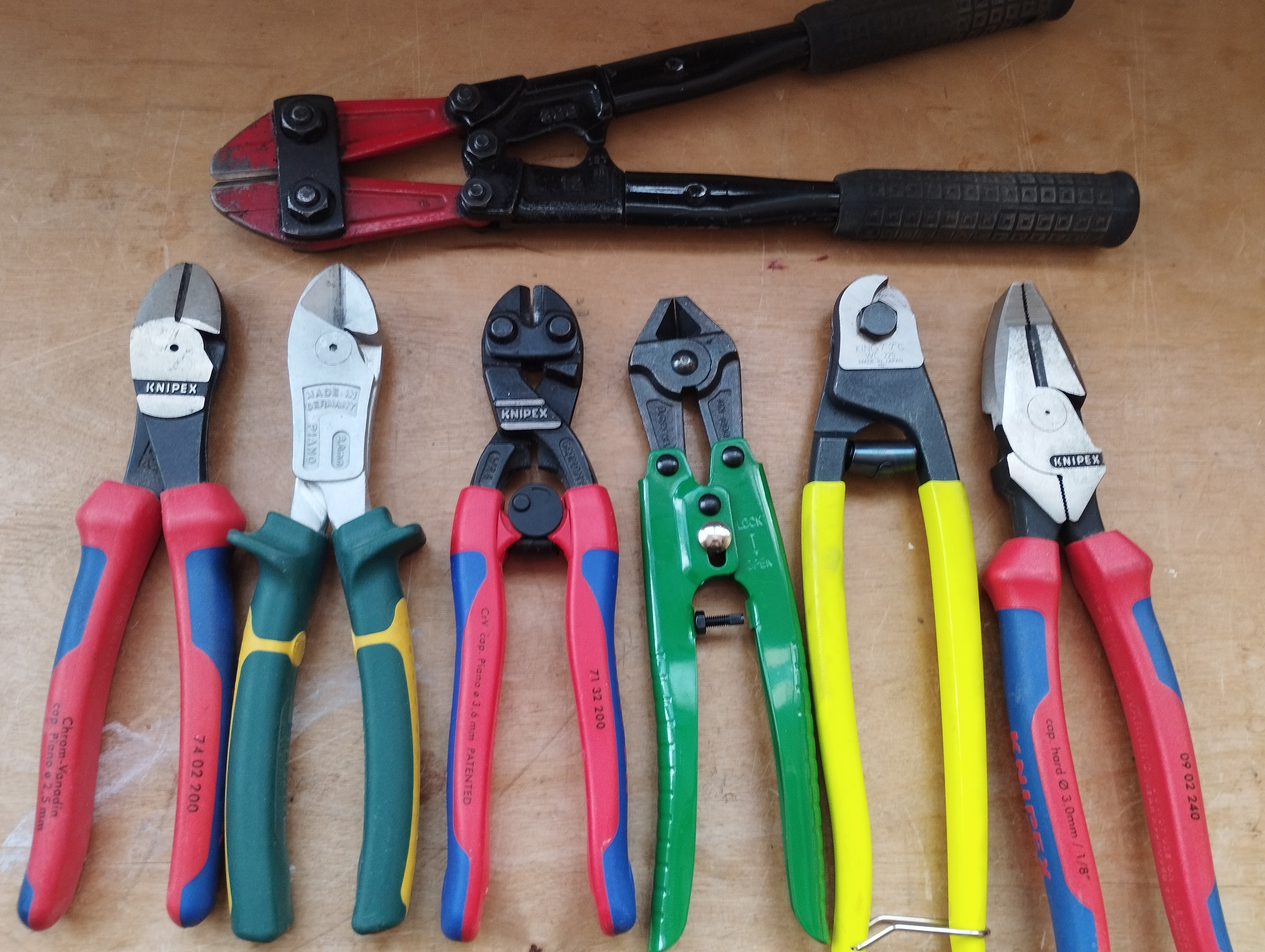 Сравнение , не в пользу 3.peaks