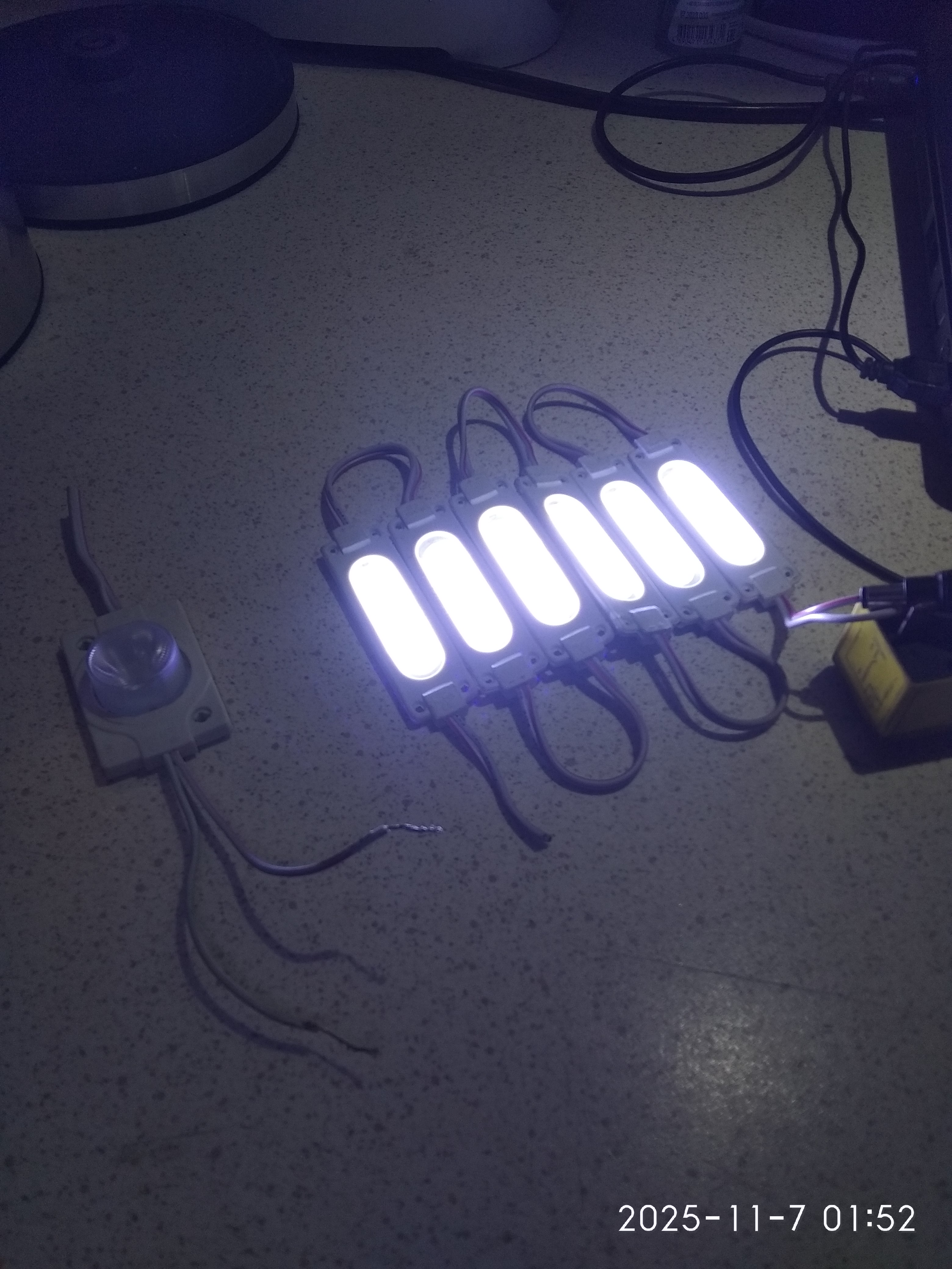 IMG_2025_11_07_01_52_42_3052010192184