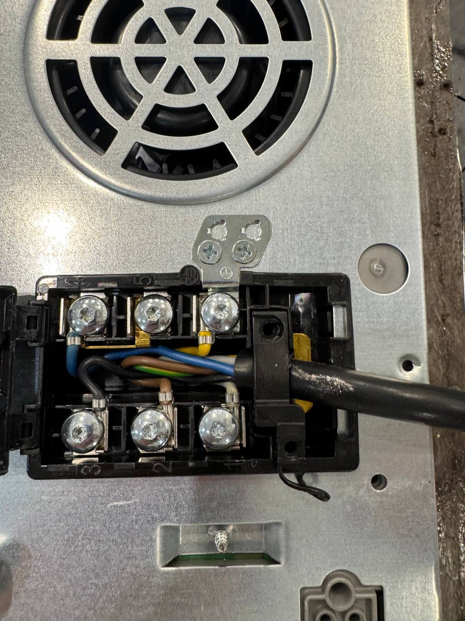 telegram-cloud-photo-size-2-5449774987494494429-y