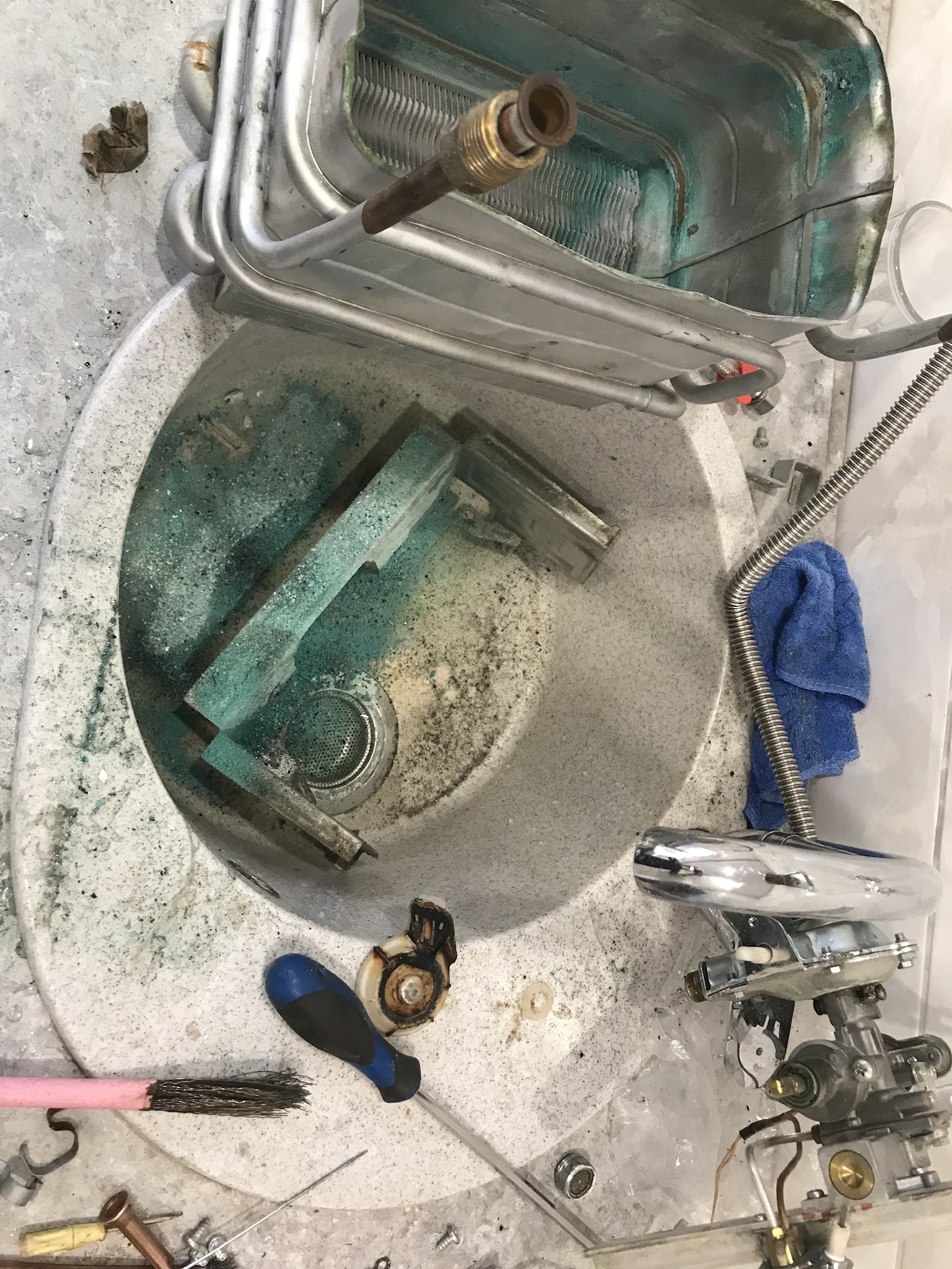 E56F3ECF-E5FB-40D0-99EB-43F36418A757