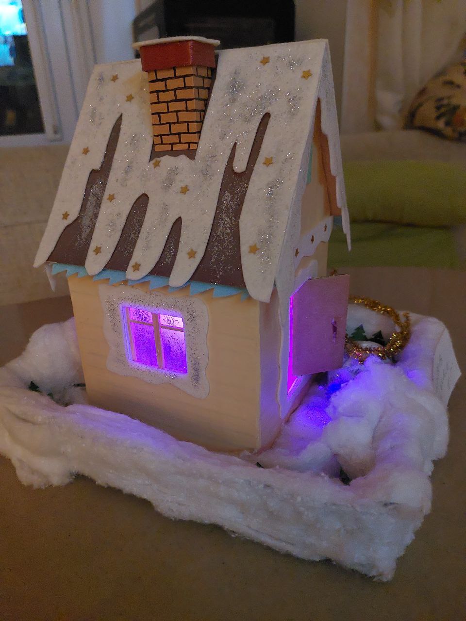 5199796723952324656 (2)