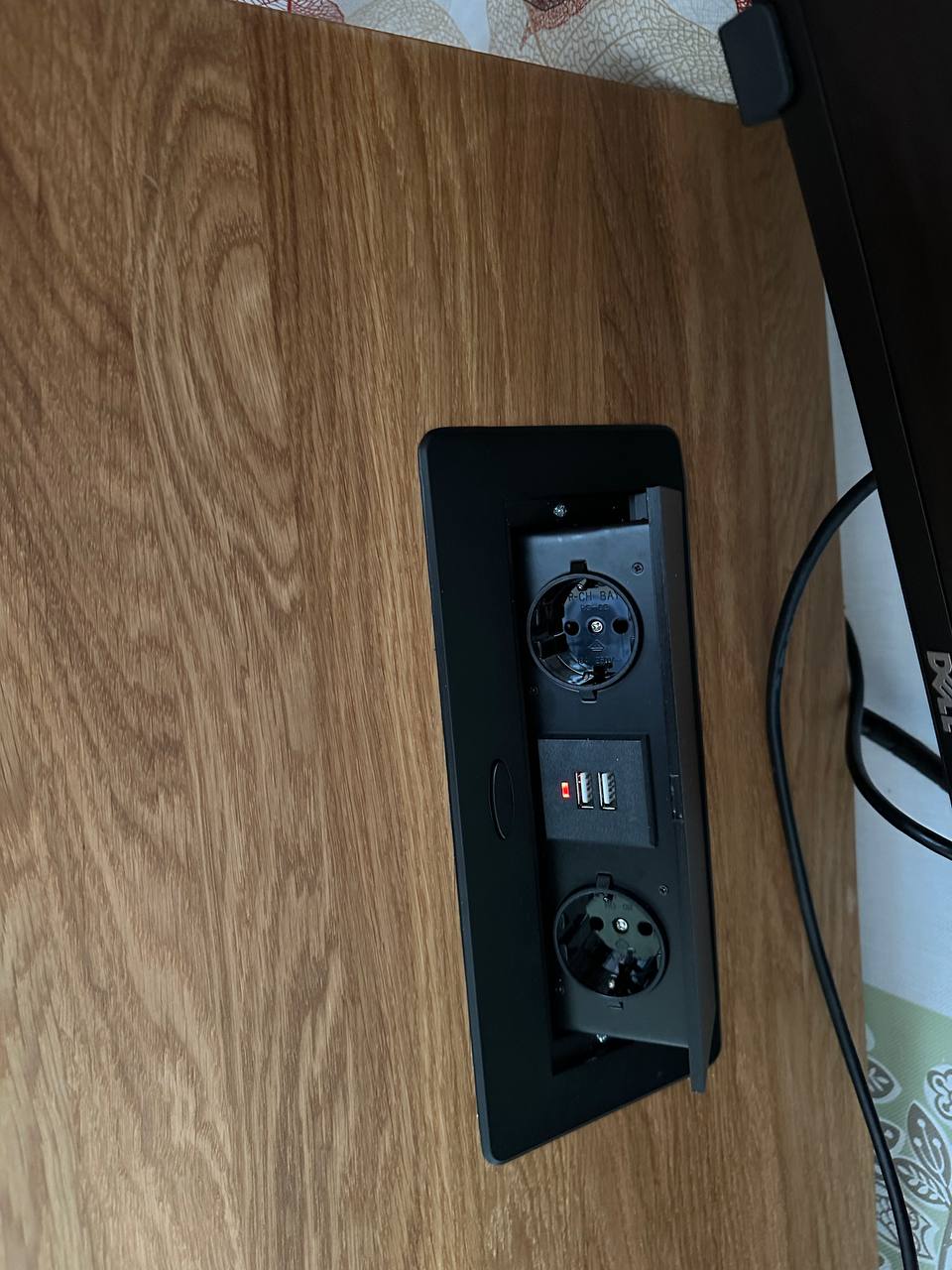 photo_5447568323488381477_y