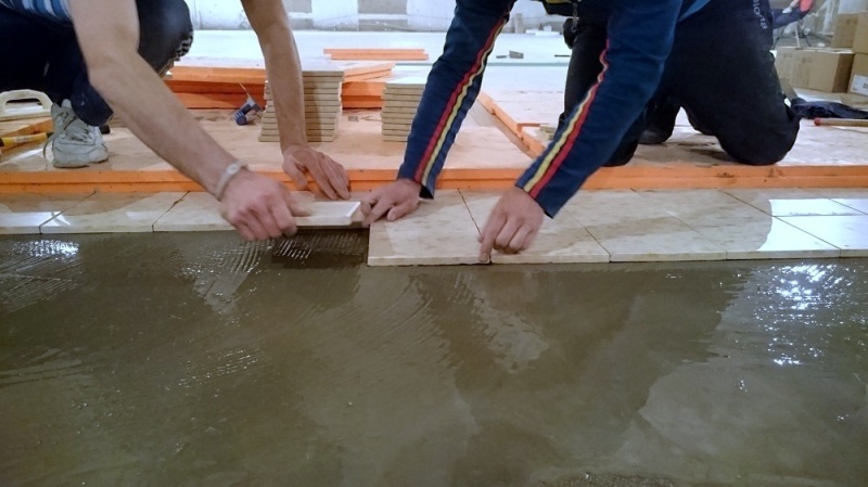 Виброукладка керамогранита