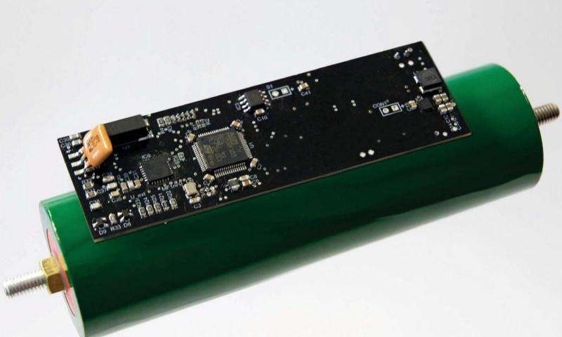 Для электромобиля изобретен «умный» аккумулятор