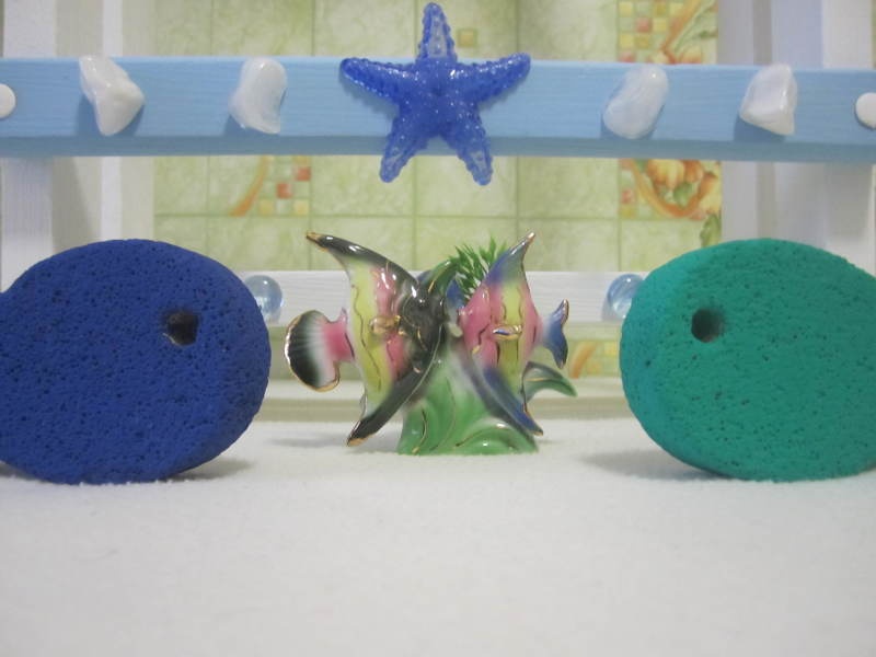 Полочка для ванной комнаты